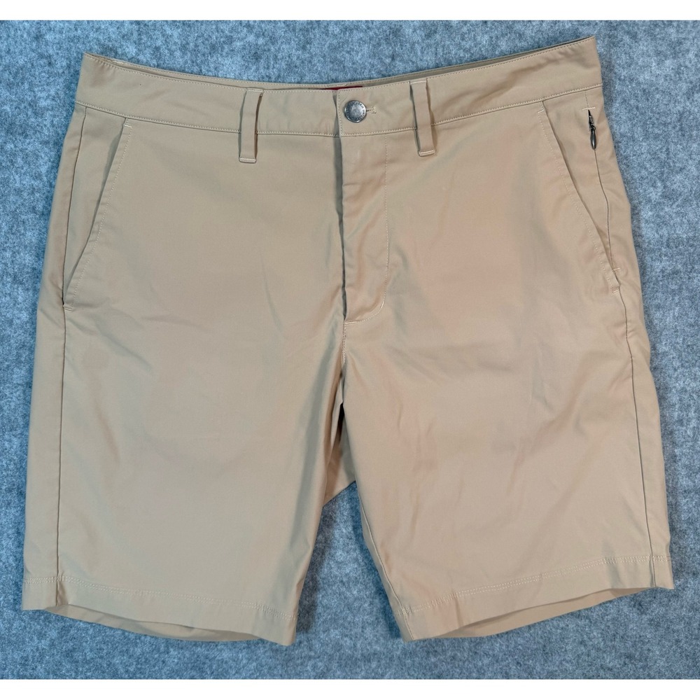 UNTUCKit Mens Performance Shorts Tan Khaki W32 Golf‎ Moisture Wicking Polyester
